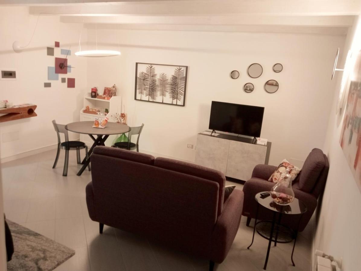 Civico22 Apartman Comacchio Kültér fotó